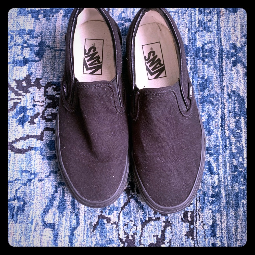 Vans slip on black canvas women’s sz 6.5
